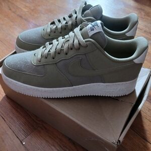 New Nike Air Force 1 07 LV8  Neutral Olive Sneakers